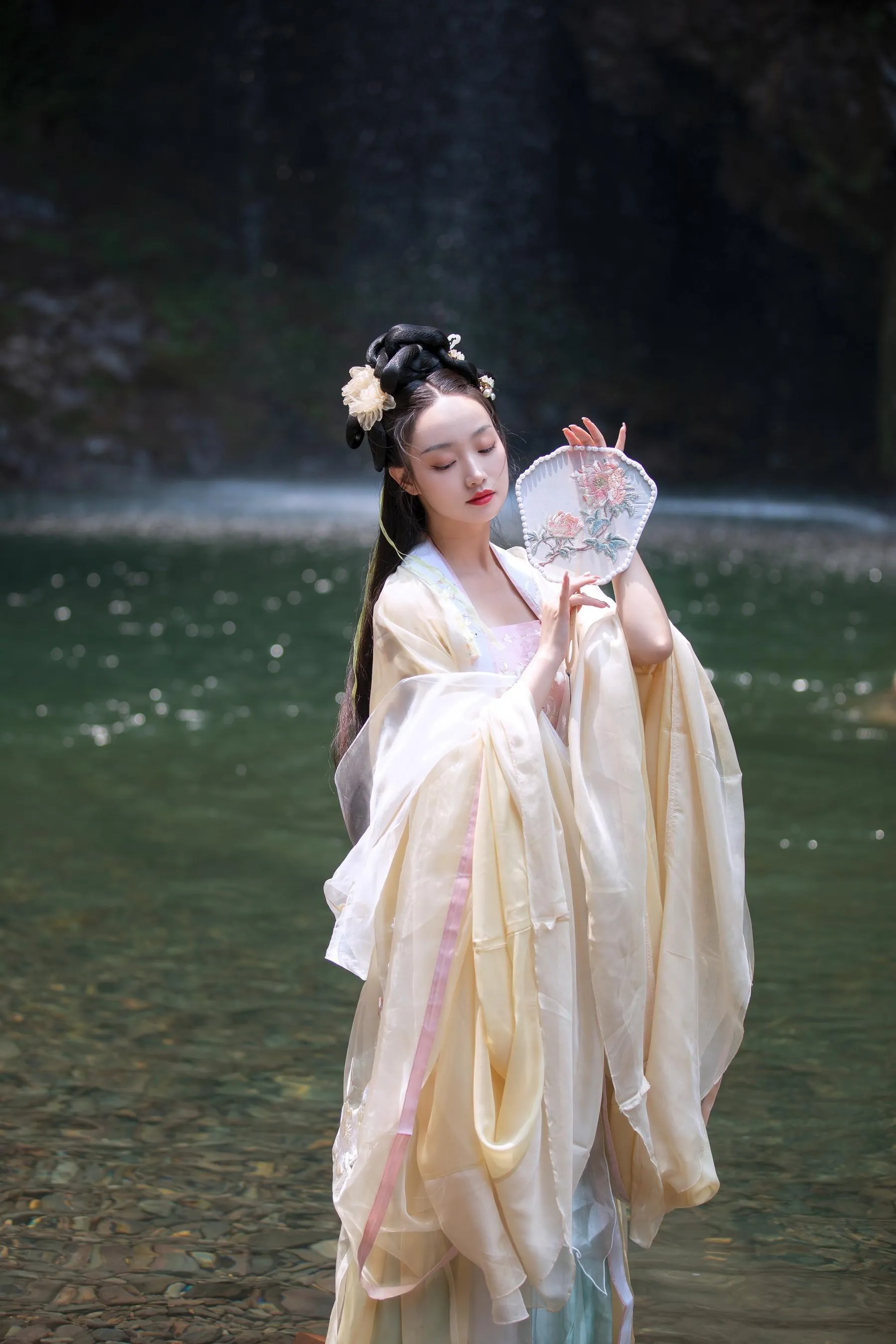 [YITUYU艺图语]2022.09.24 天河 凌子兮 [24P]插图2
